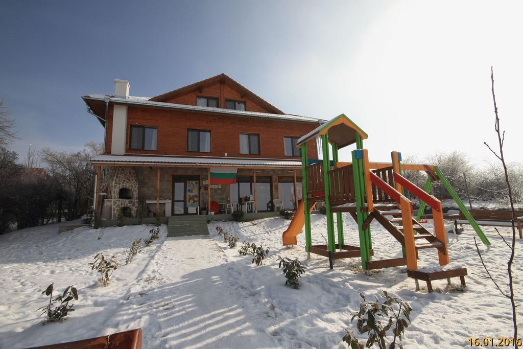 Yan Bibiyan Guest House Negushevo Luaran gambar